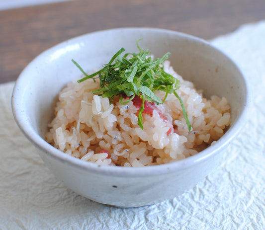 梅干しとちりめんじゃこの炊き込みご飯