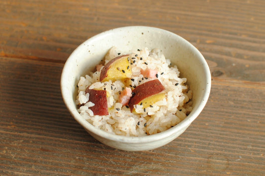 さつまいもとベーコンの炊き込みご飯