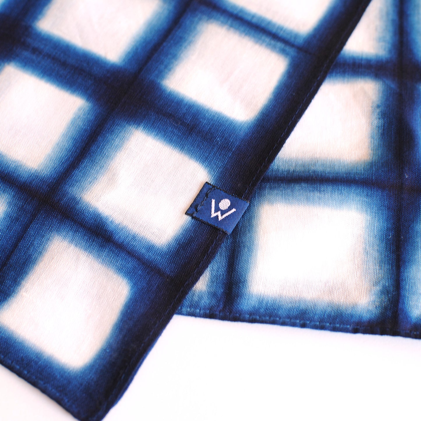 漆塗り曲げわっぱ、本藍染め風呂敷セット　＊限定50セット＊プレゼント付き